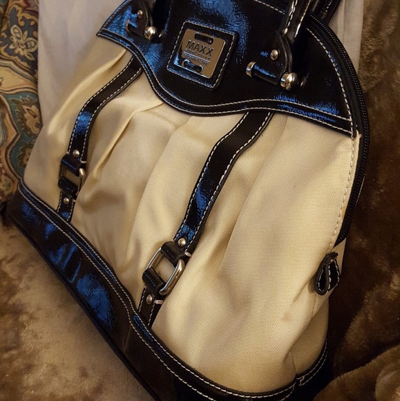 Maxx purse - Picture 4 of 4